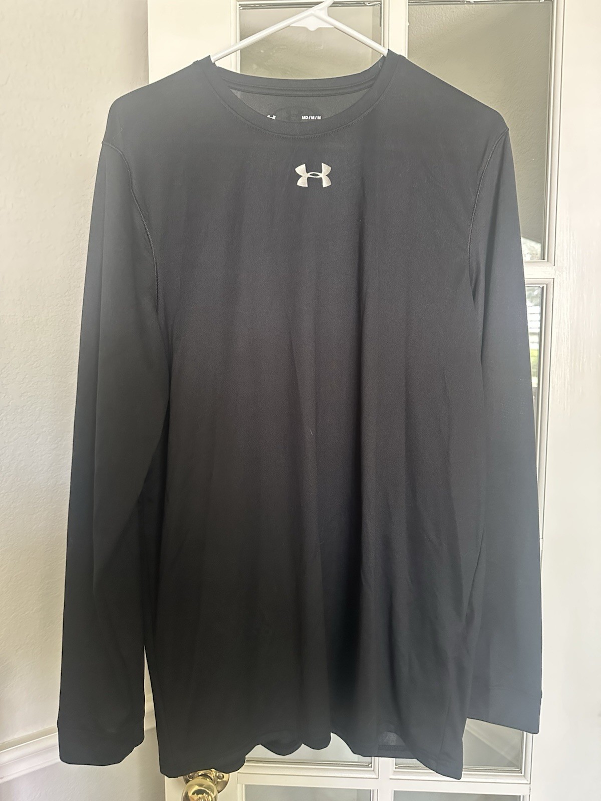 UNDER ARMOUR Locker Tee 2.0 - L/S - Size Medium - Black- NWT gallery