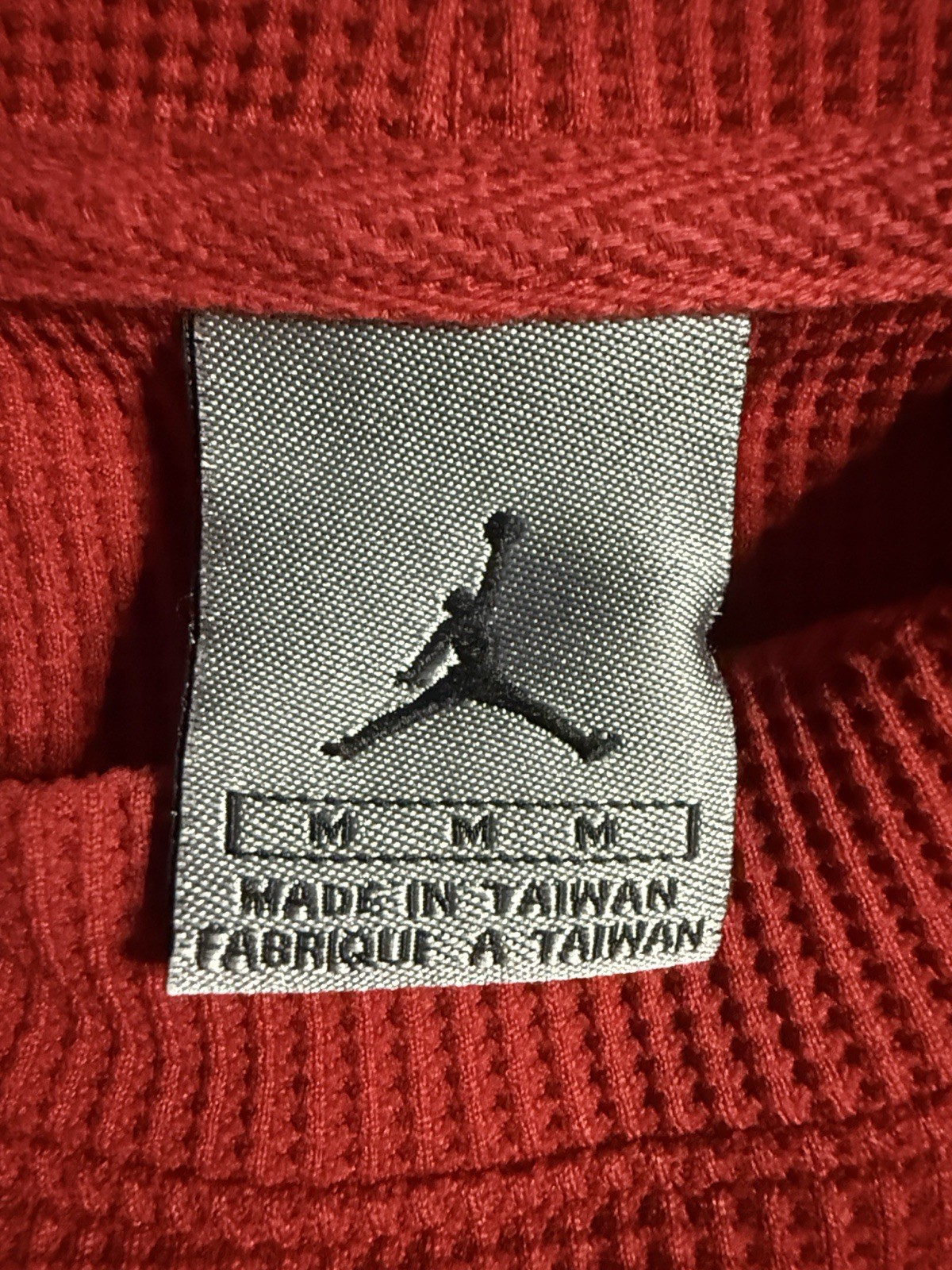 Nike Jordan Men's Thermal Weave Long Sleeve Pull Over Shirt Red Size M gallery