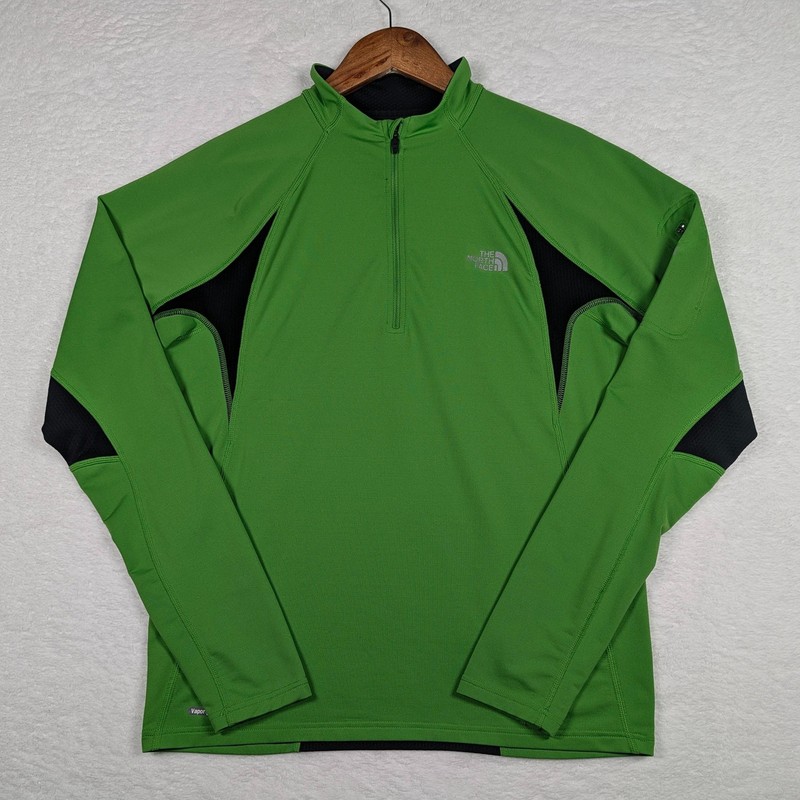 The North Face Pullover Mens Medium Green Flight Series 1/4 Zip VaporWick Shirt gallery