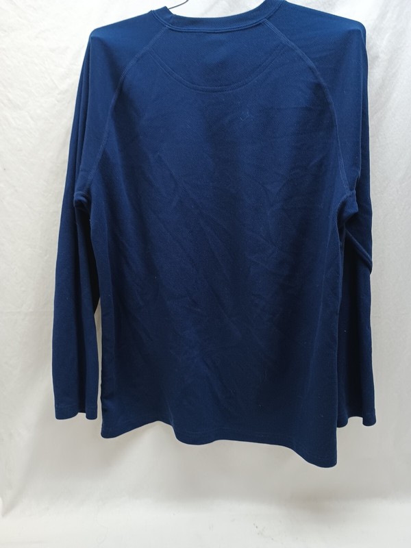 The North Face Vapor Wick Long Sleeve Men's Size Large Color Blue (Small Hole) gallery