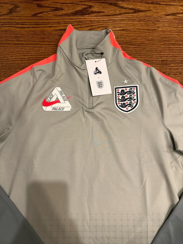 Nike x Palace England Strike Training Drill Top Mens Medium Pewter Grey IM3229 gallery