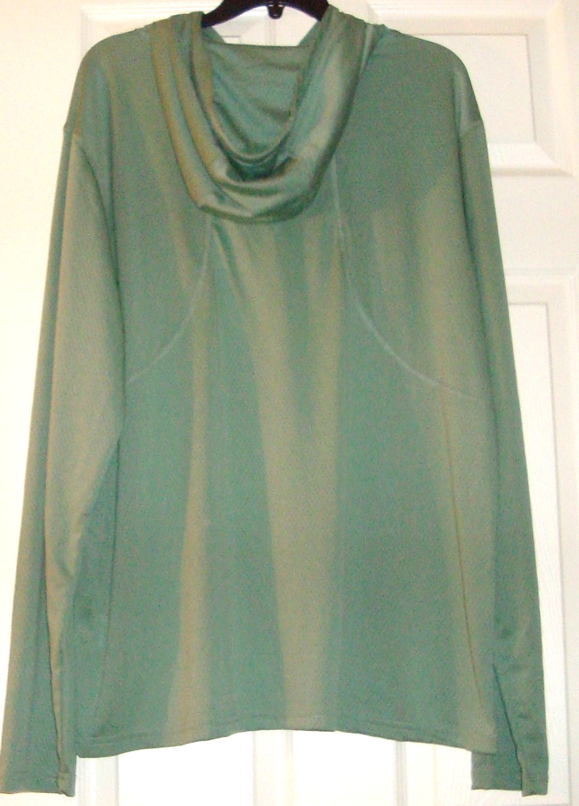 NWT American Outdoorsman Mens LARGE Long Sleeve Hooded T-Shirt, Moisture Wicking gallery