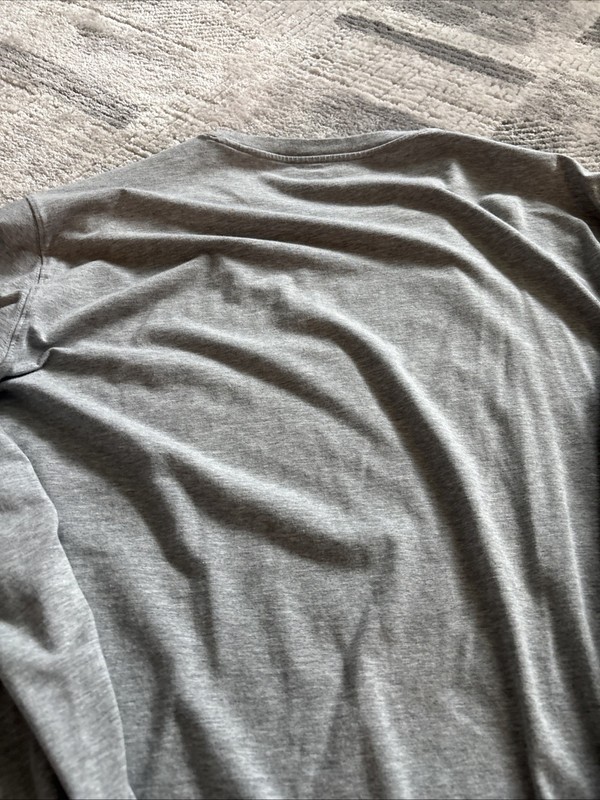 Fabletics 24/7 Long Sleeve Tee Grey Men's Size Medium Cottom gallery