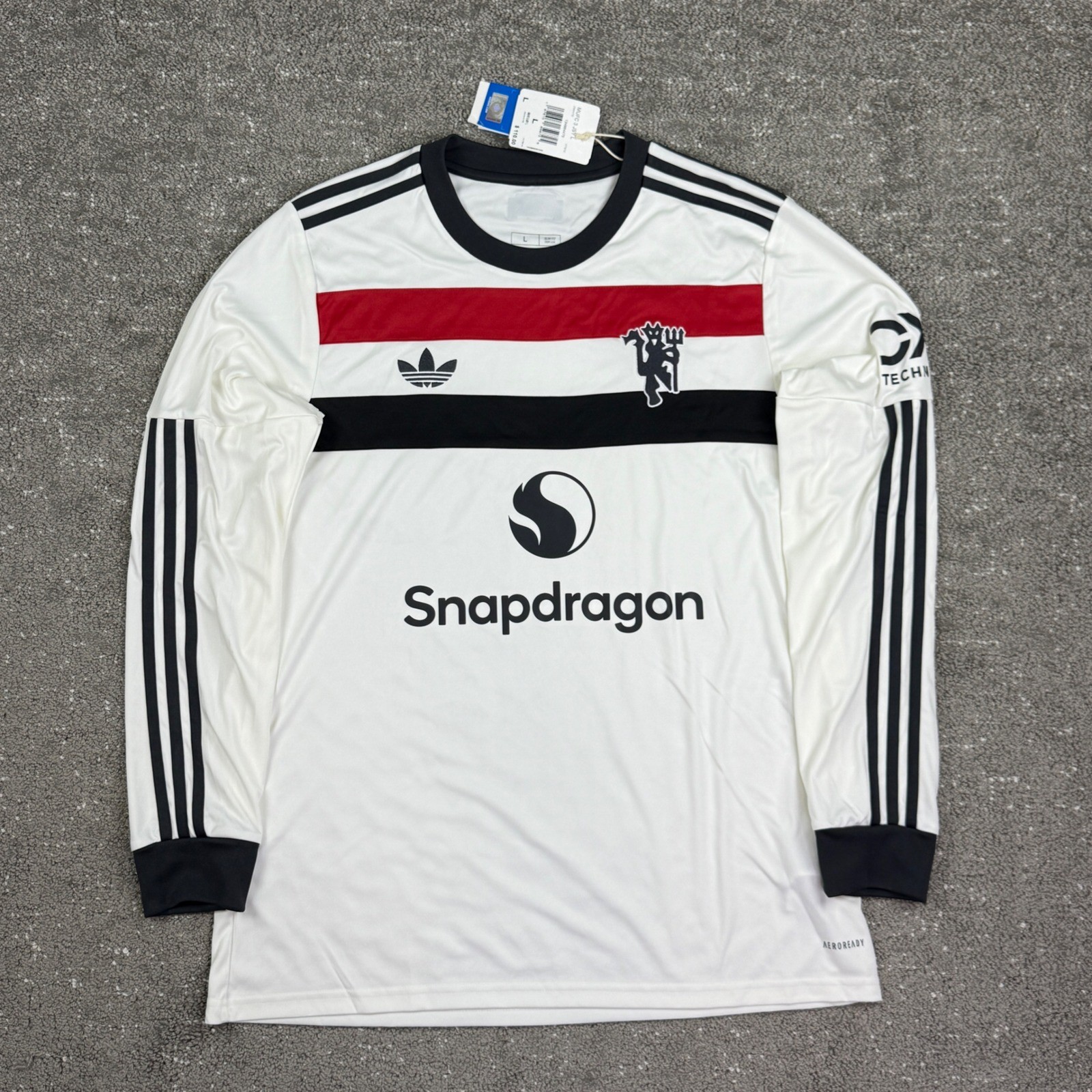 Manchester United adidas Third Authentic Shirt 2024-25 - Long Sleeve Sz L gallery