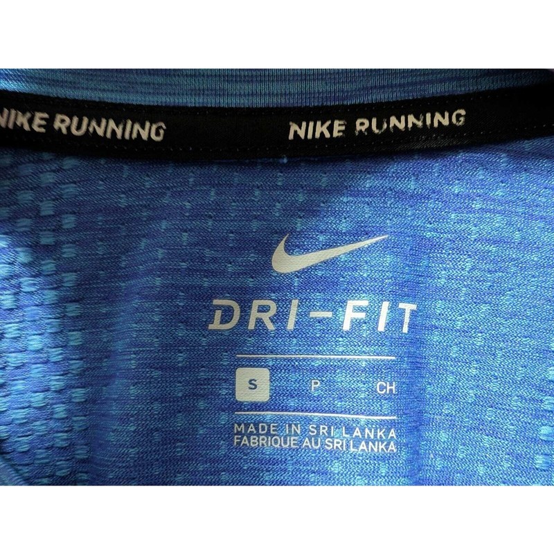 Nike Dri Fit Men's Running Shirt Size S Blue Long Sleeve Mini Swoosh Activewear gallery