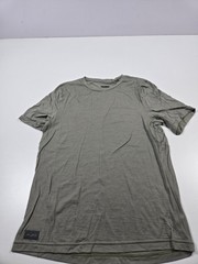 Janji Shirt Mens M Green Merino Wool Running Performance Athletic Tee READ DISC