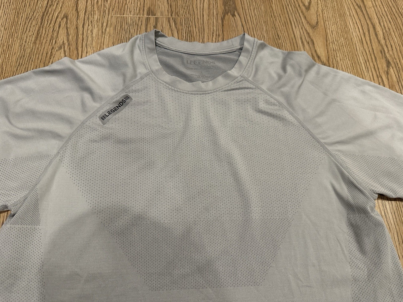 Men's Legends Short Sleeve Shirt Gym Running Yoga Enzo Tee T Shirt Gray Large L gallery