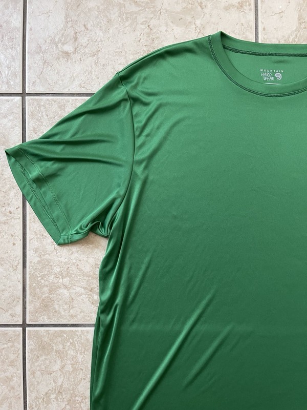 Mountain Hardwear Men's Short Sleeve T-Shirt Large Climbing Athletic Sports Tee gallery