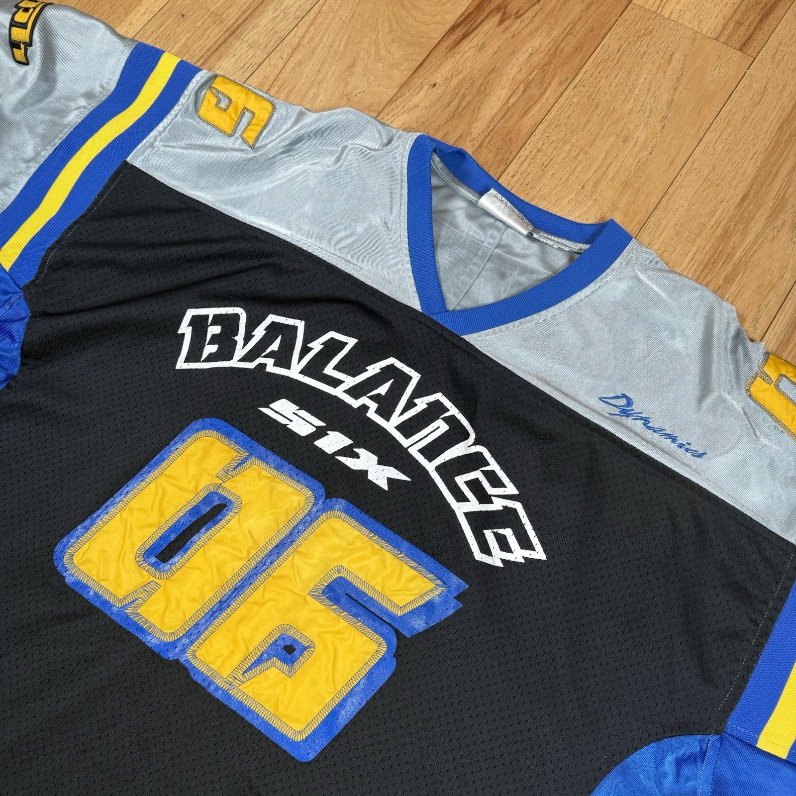 VINTAGE Balance Six Dynamics Super Sports Jersey Mens XL Blue Black Yellow Y2K gallery