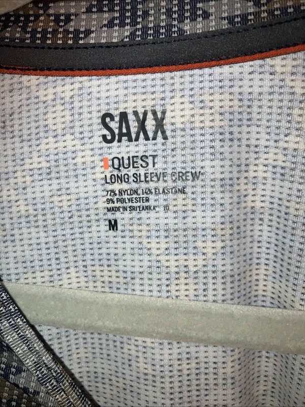 SAXX Quest Men’s Long Sleeve Crew Shirt Size Medium Geometric Print Nylon Blend gallery