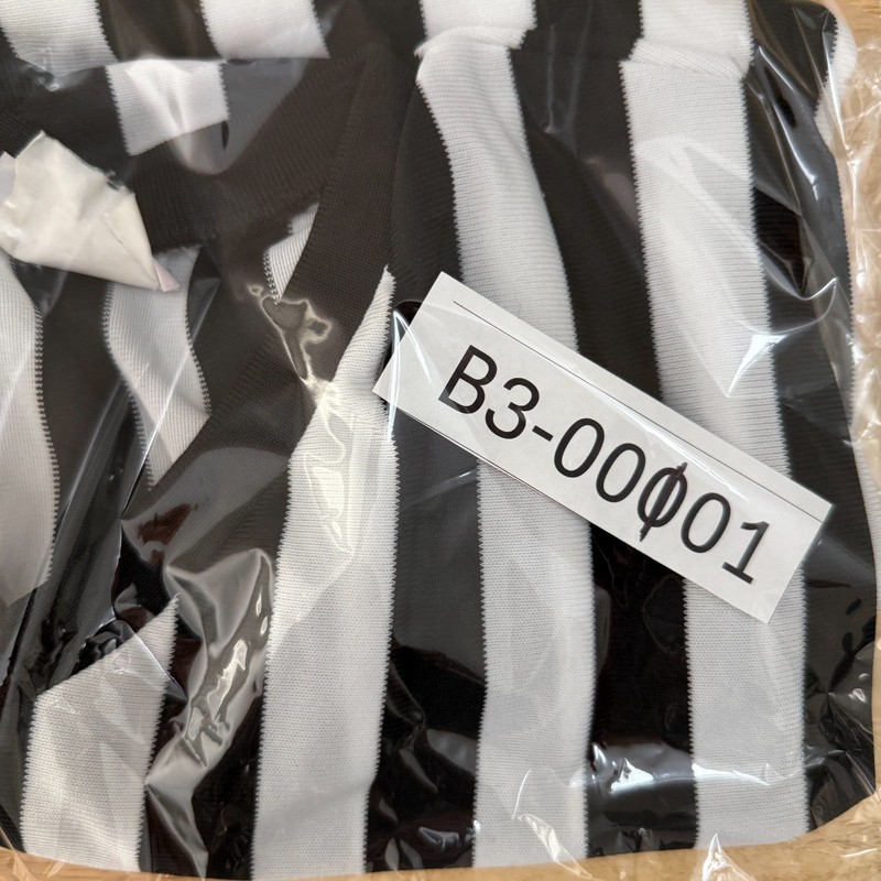 Teamwork Athletic Apparel Men’s Referee Shirt Size M Black White Vertical Stripe gallery