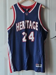 Nike Heritage Basketball Jersey Men’s Size XL Blue White Red Team