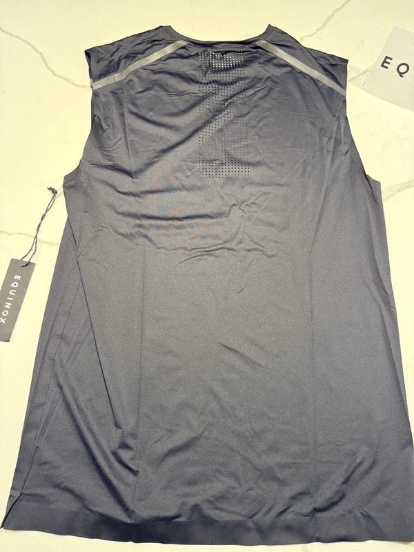 NWT Mens Equinox Tank Top ... Size S ... Classic & Quality - $98! gallery