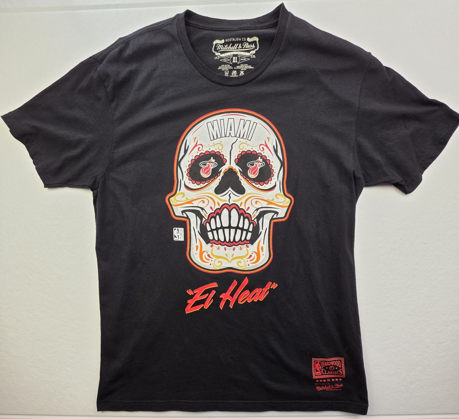 Mitchell & Ness Miami Heat El Heat Sugar Skull T Shirt Mens XL NBA Hardwood Clas gallery