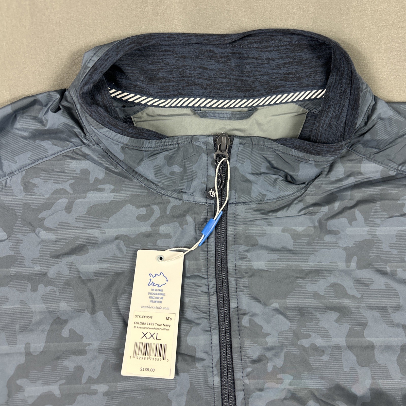 Southern Tide Golf Vest Abercorn Camo Print XXL Navy Blue Polyester MSRP $138 gallery
