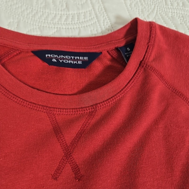 Roundtree & Yorke Size S Pink Red Long Sleeve Lightweight Crew Neck Sweatshirt gallery