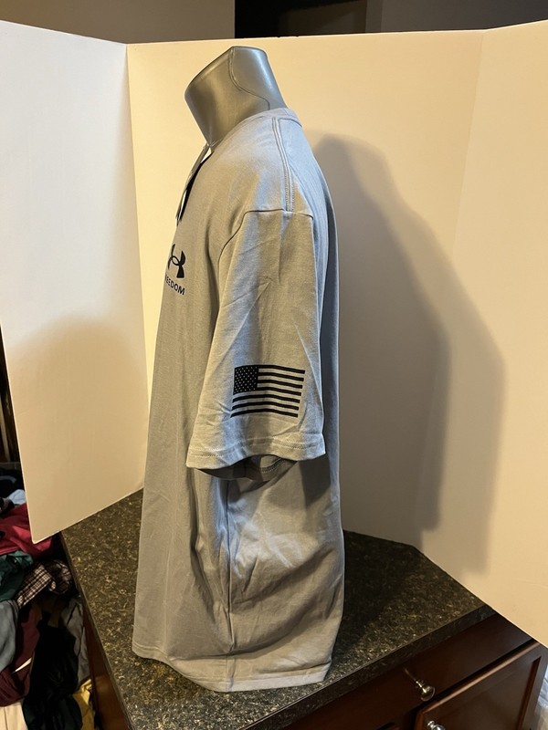Under Armour Freedom Men's T-Shirt Gray XXL - Cotton Poly - NWT gallery