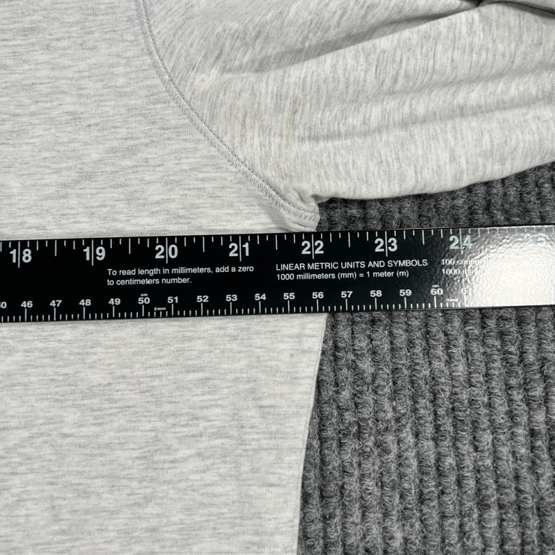 Lululemon Henley Shirt Mens Large Gray Long Sleeve Casual Comfort Outdoor Active gallery