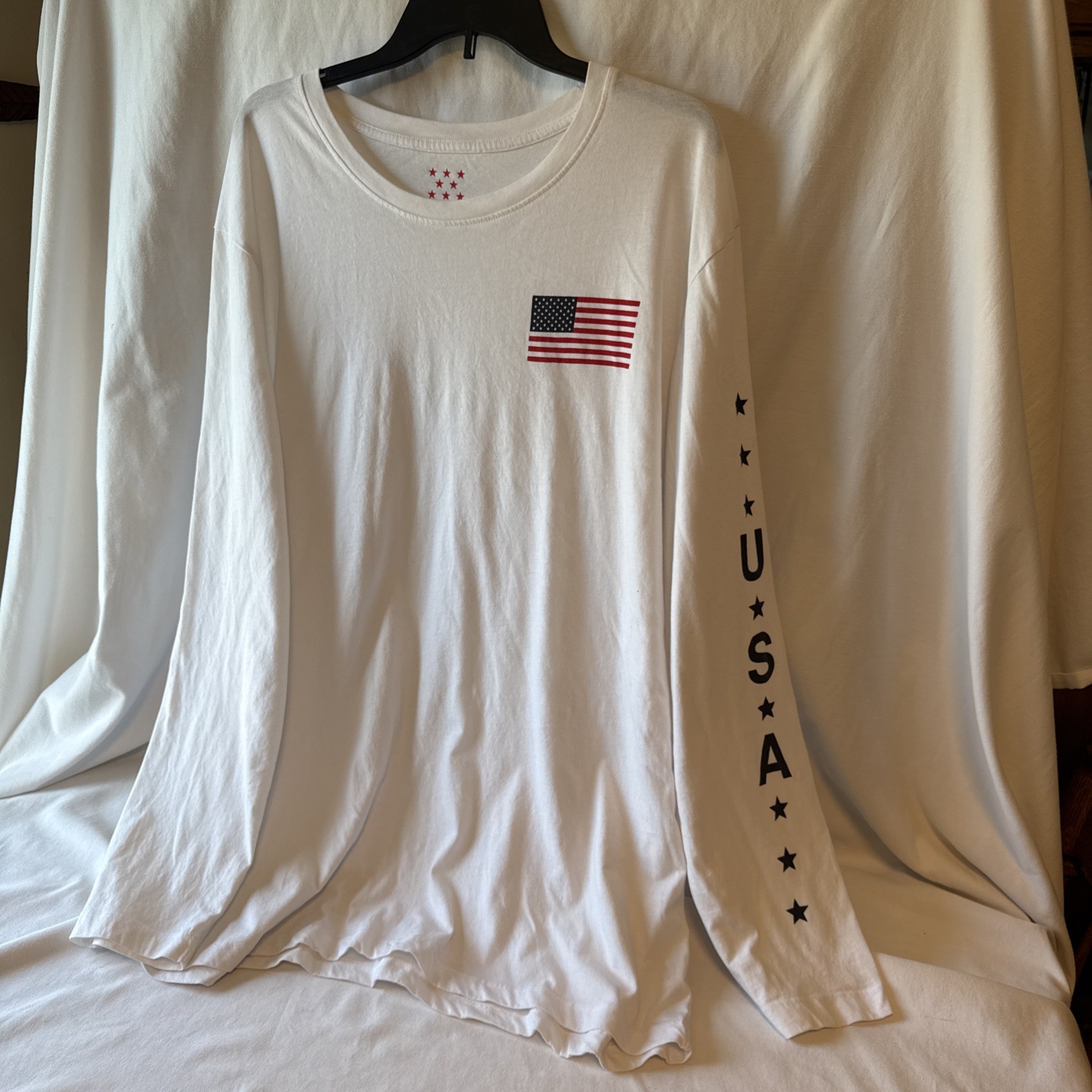 Men's 3XL Performance Patriotic USA Long Sleeve 27” Chest 32” Long Never Worn gallery