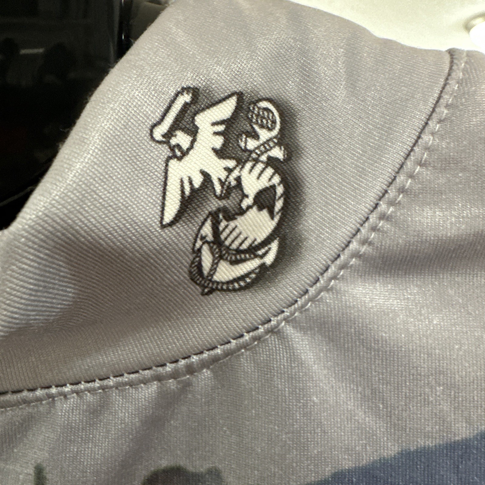 Marine Corps Marathon, "The Shirt" Mock Neck | Med Unisex gallery