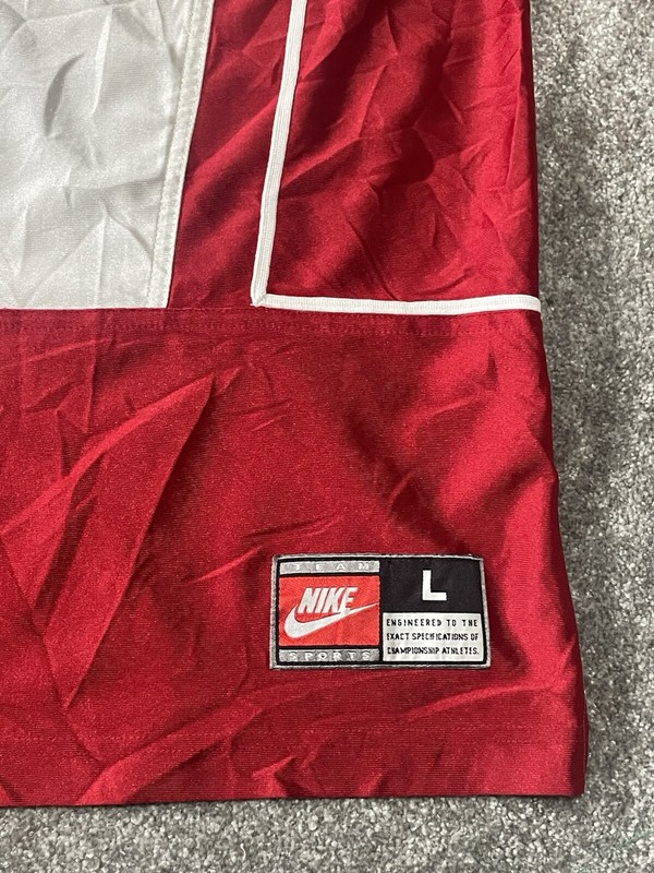 Nike Team Sports Warm Up Shirt Jersey Basketball Red White Vintage 90s Size L XL gallery