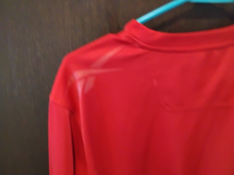 Reebok Play Dry Mens Large Long Sleeved Athletic Shirt gallery