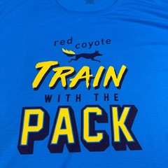 Brooks Run Happy Red Coyote Train With The Pack Blue Graphic Shirt Mens XXL
