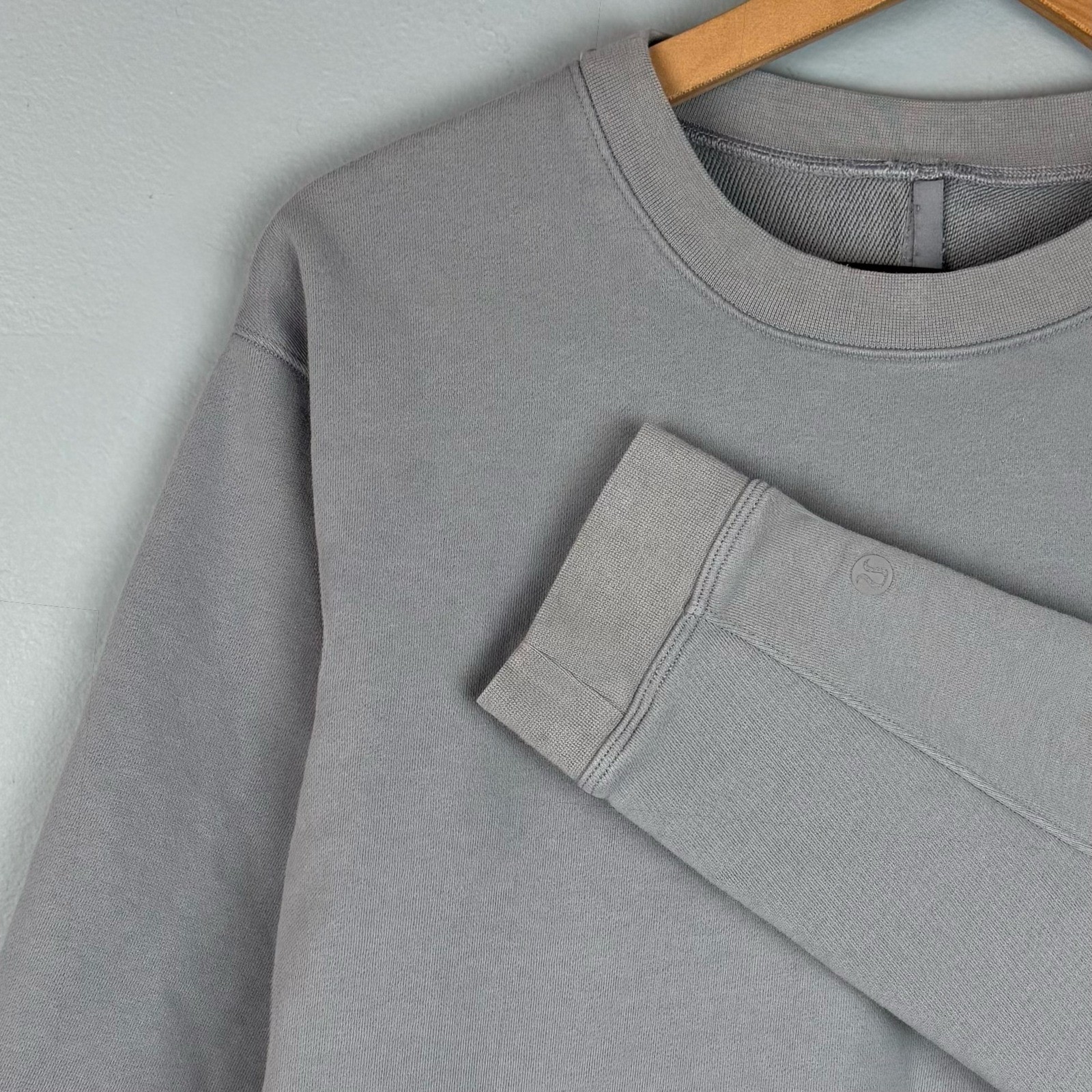 Lululemon French Terry Oversized Crewneck Mens Large Blue Long Sleeve Shirt Gym gallery