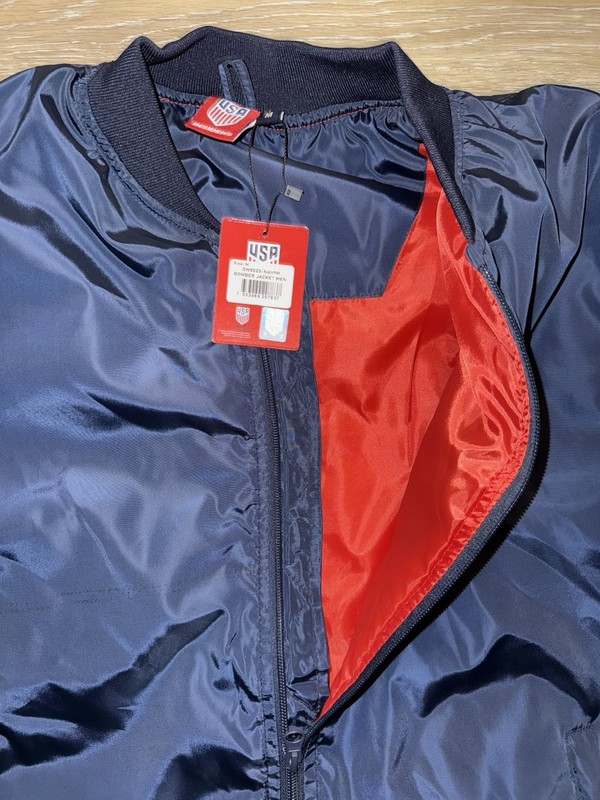 Men’s Team Usa, New Tags Size Medium gallery