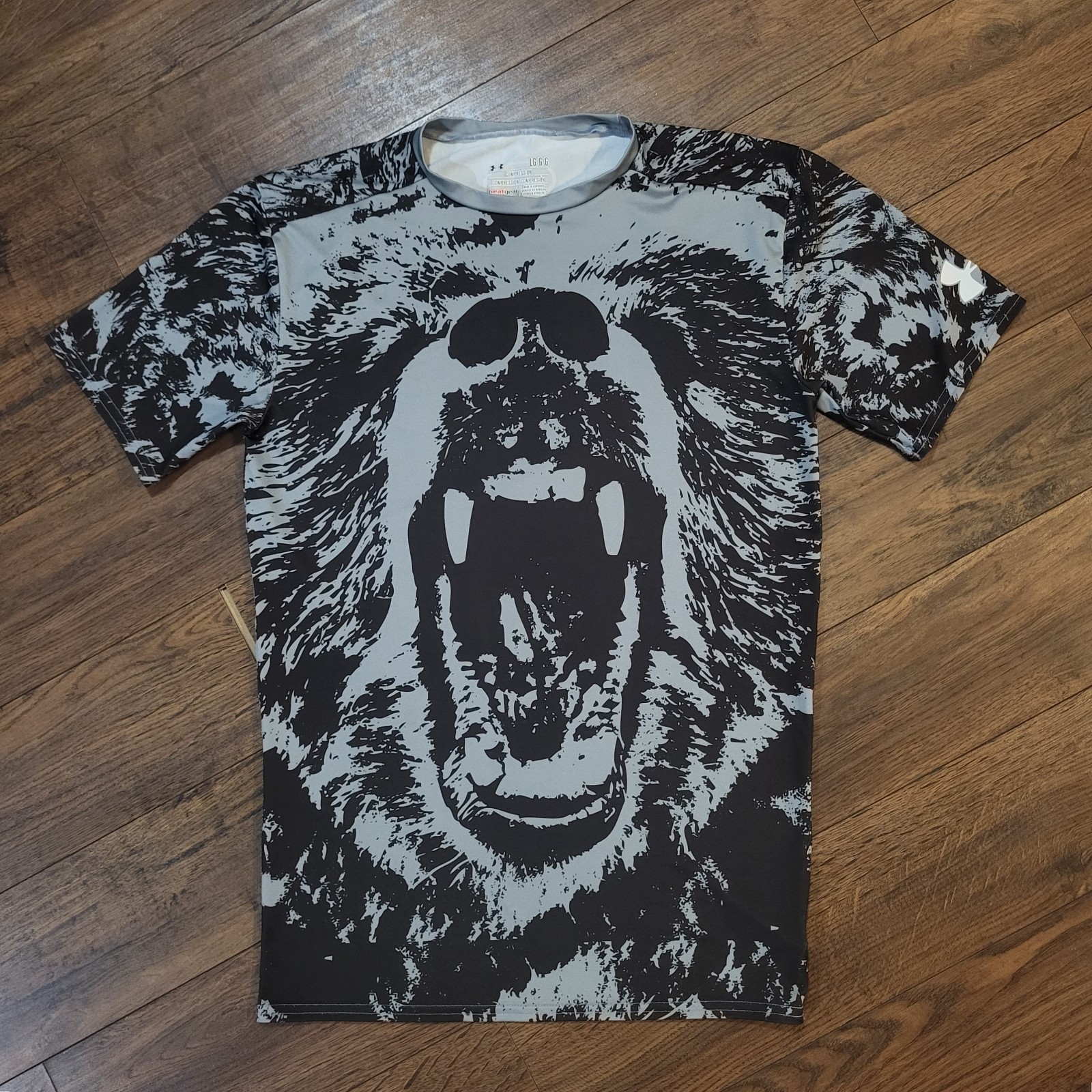 Under Armour Alter Ego Compression T Shirt Mens L Bear All Over Print HeatGear gallery