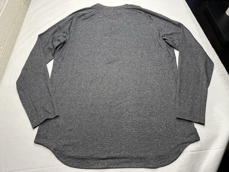 Lululemon Drysense Long Sleeve Hawaiian Islands Shirt Size XL Black / Rhino Grey gallery