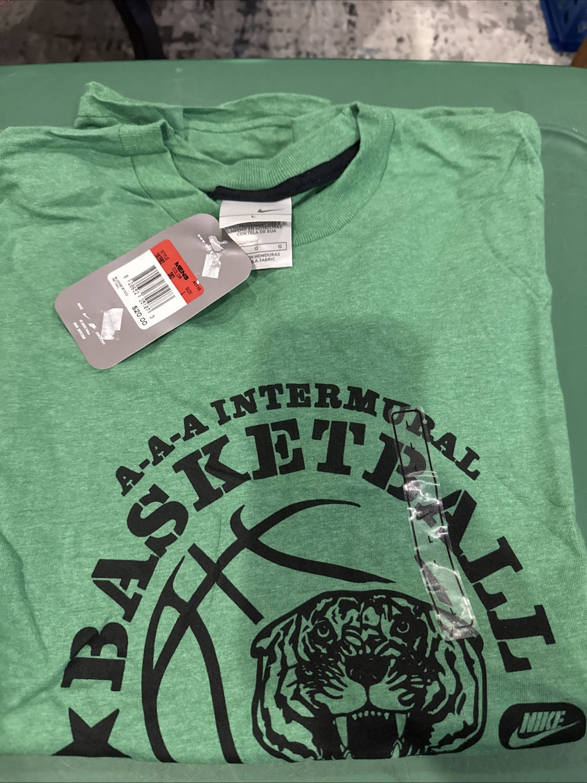 Nike Basketball A-A-A Intermural Champion League Short Sleeve Size L Green gallery