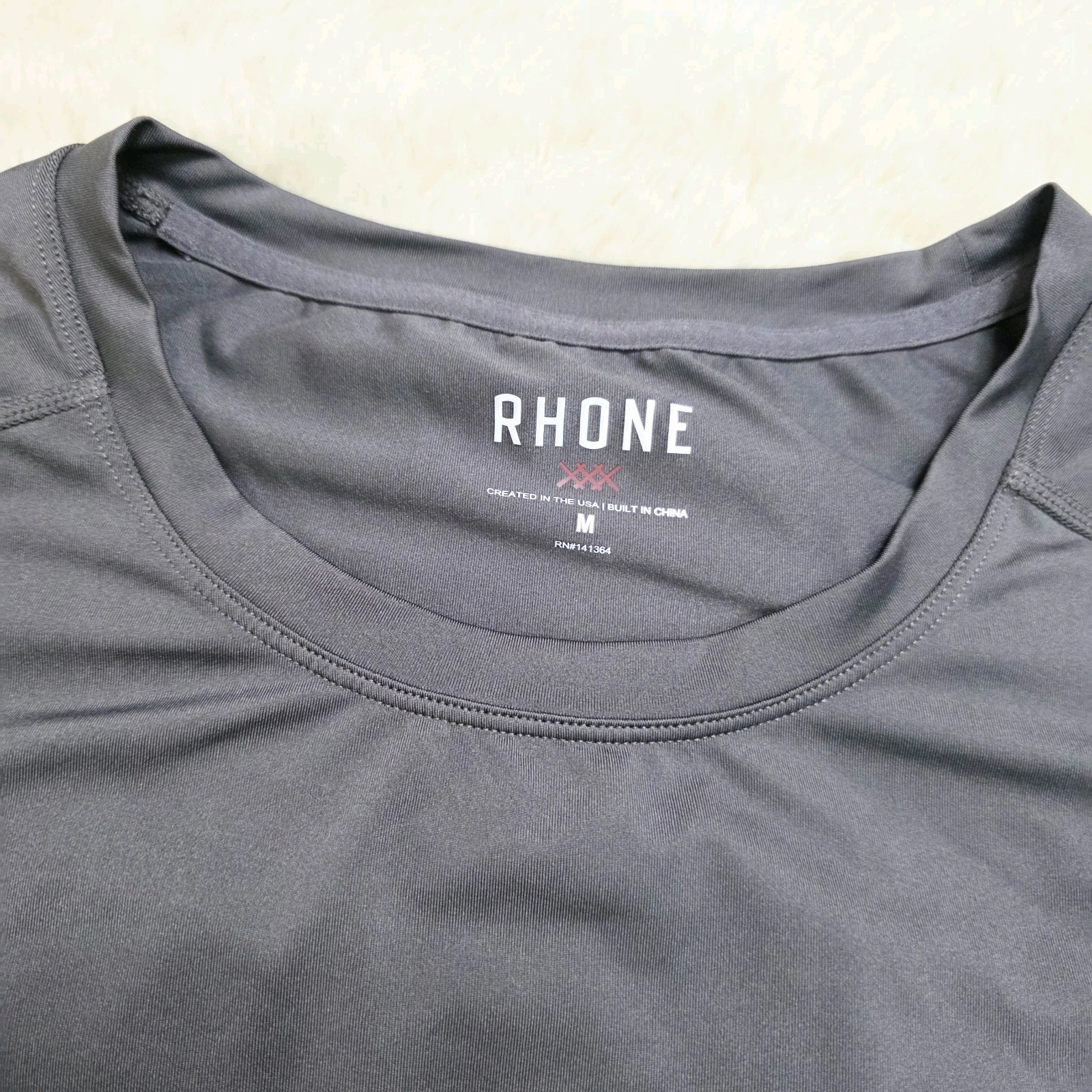 Rhone Sleeveless Athletic Training Sleeveless T Shirt Men’s Medium Gray gallery