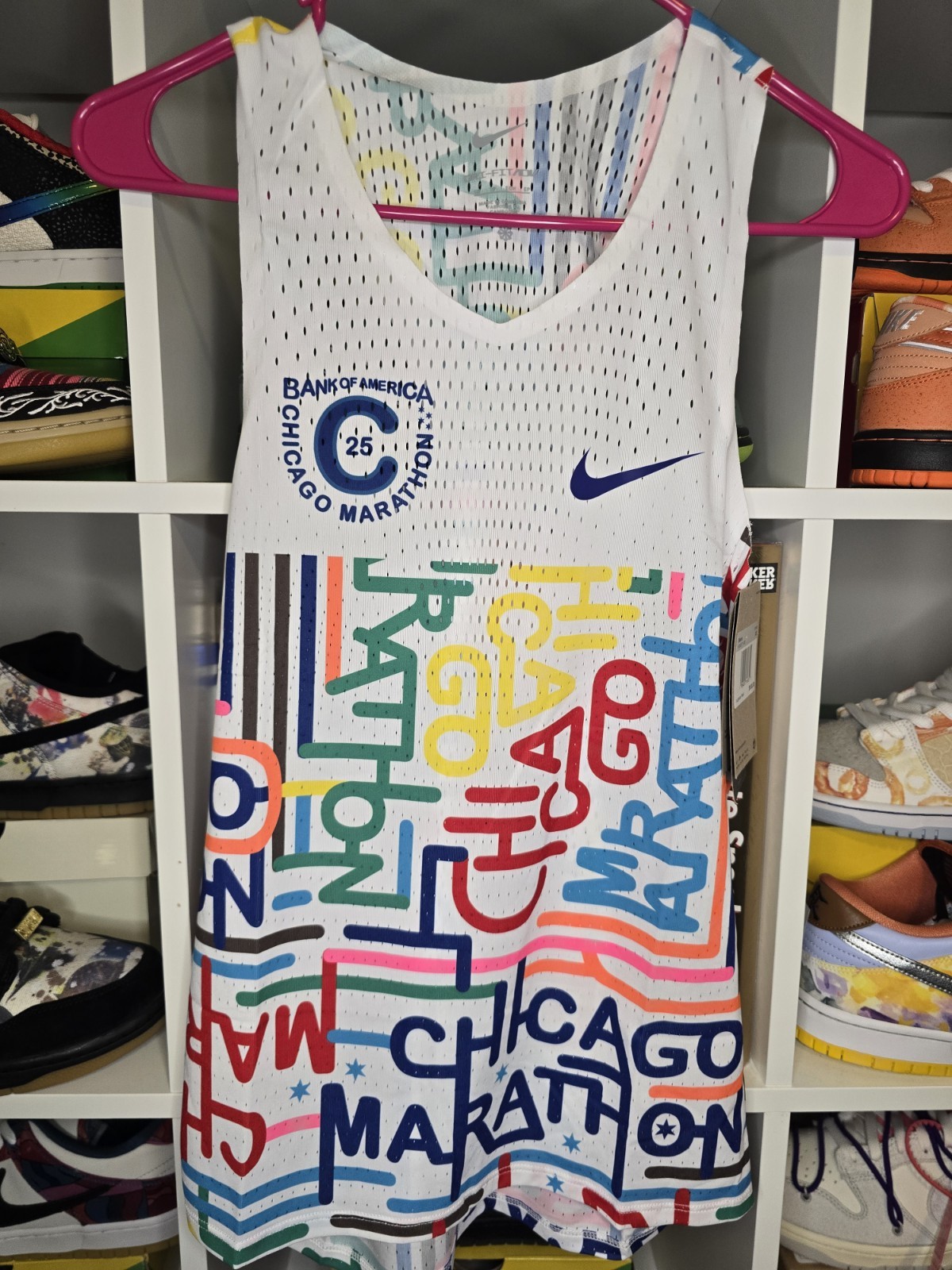Nike Dri-FIT ADV Chicago Marathon 2025 AeroSwift Men’s Size XS Running Singlet gallery