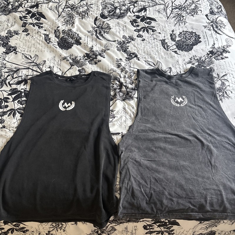 2 Mentality Mens Cutoff Tank Charcoal and Black Size Large Gym Wear Lot gallery
