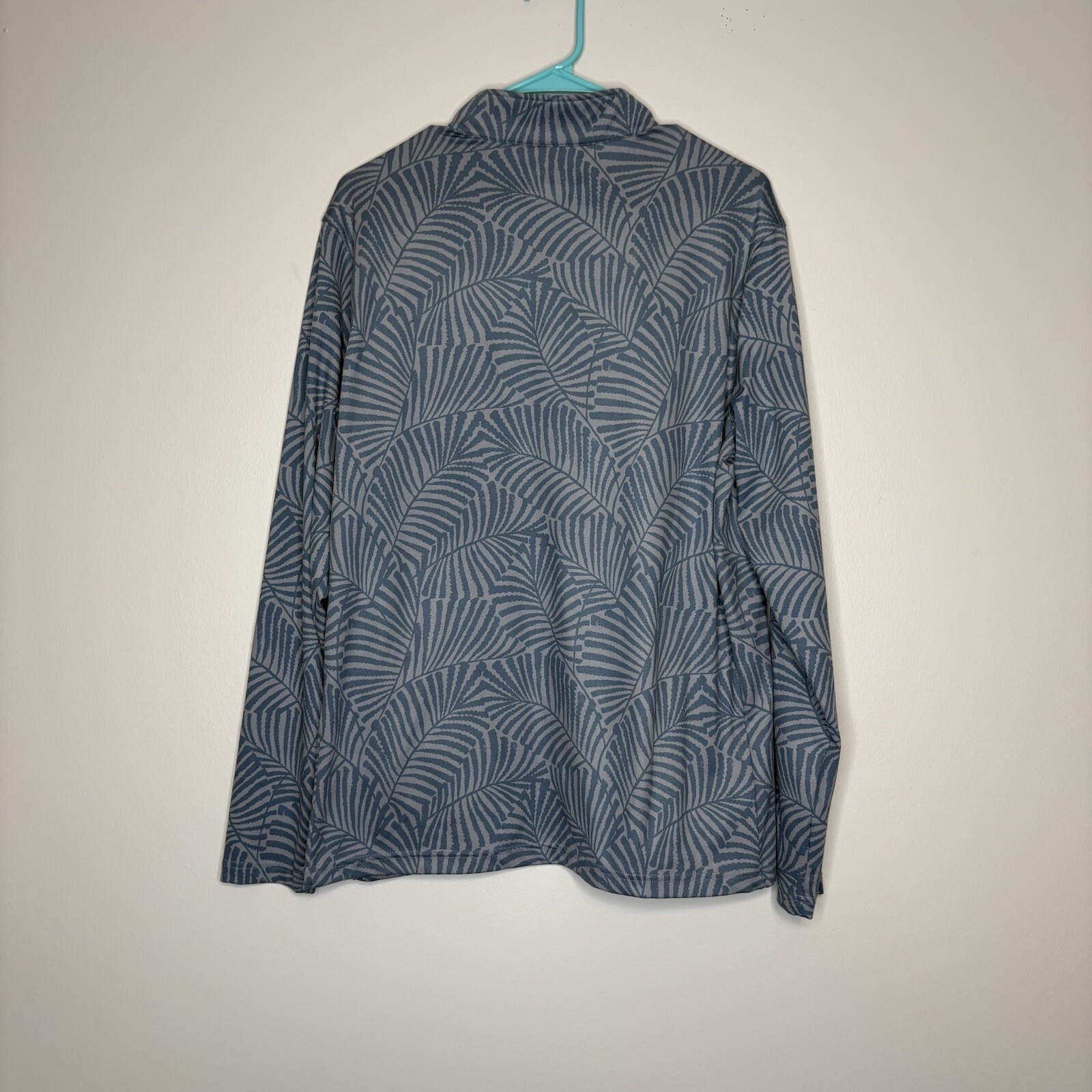 Chubbies Mens Size S Blue The Calm Palm Movementum 1/4 Zip Long Sleeve Shirt New gallery