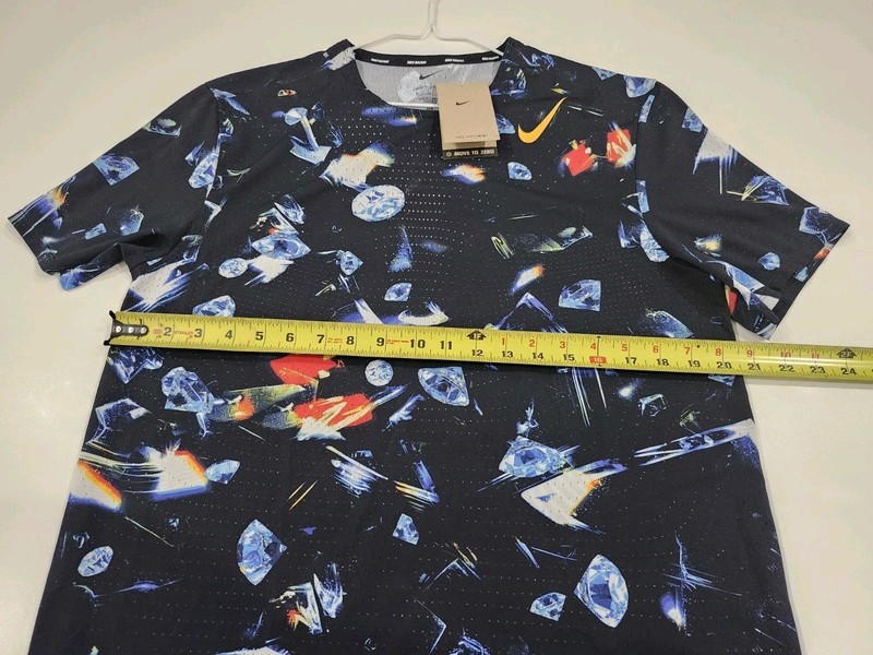 Nike AeroSwift 'Glam' Dri-FIT ADV SS Top AOP IH5043-010 Men’s Size Medium NWT gallery