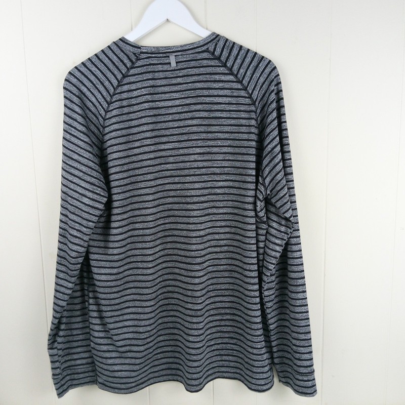 Russell Dri-Power 360 Pullover Men Size L 42/44 Long Sleeve Black Gray Stripe gallery