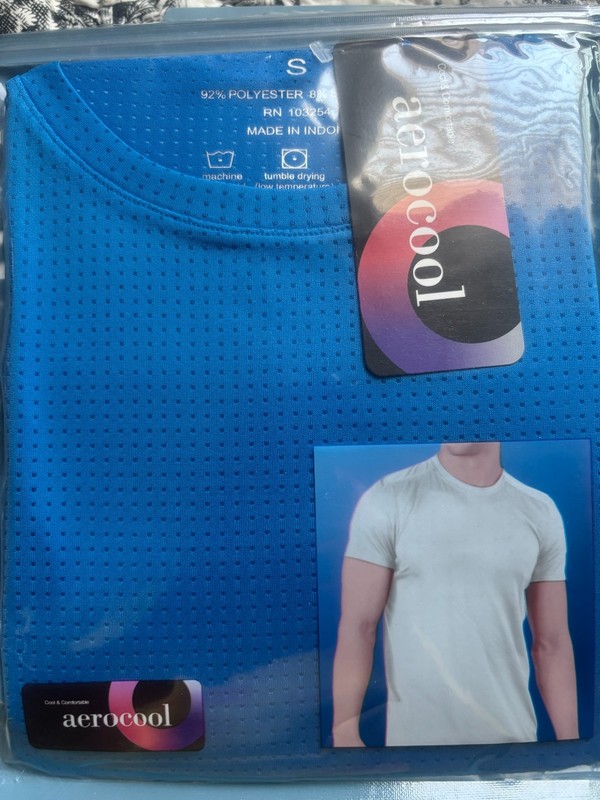 New - 3 Pieces Small My Own Skin Men's Aerocool Crewneck Short Sleeve gallery