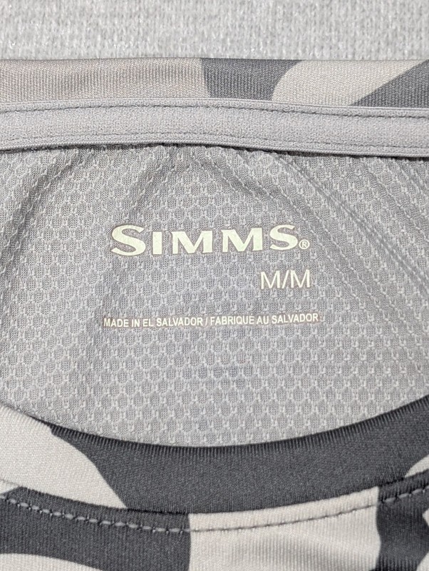 Simms SolarFlex Crewneck Long Sleeve Shirt Men's Medium Camo Gray 100% Polyester gallery