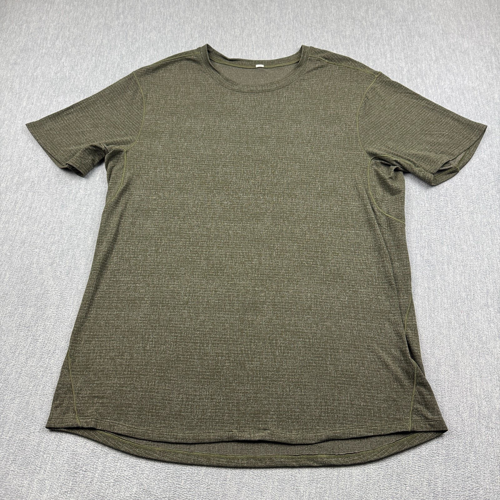 Lululemon Shirt Mens XL Green Metal Vent Breathe Short Sleeve Gym Workout Train gallery