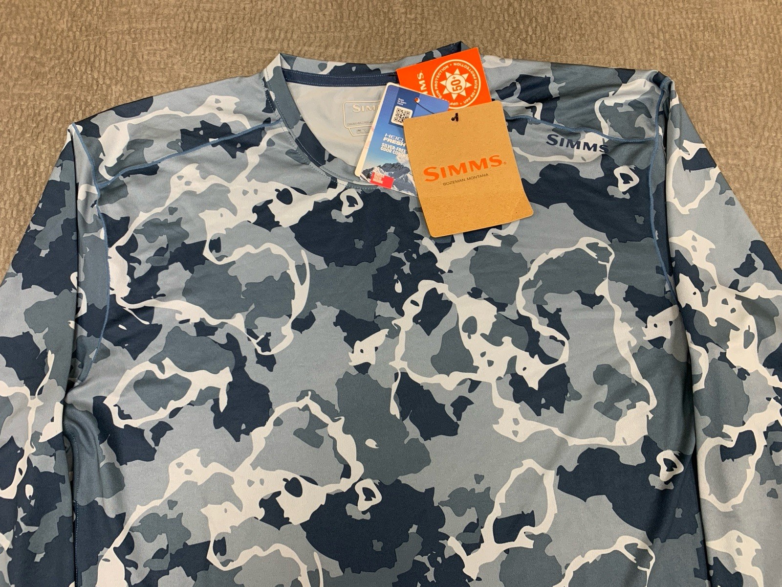 NWT Simms SolarFlex UPF50 Long Sleeve Shirt Blue Camouflage Fishing Protection L gallery
