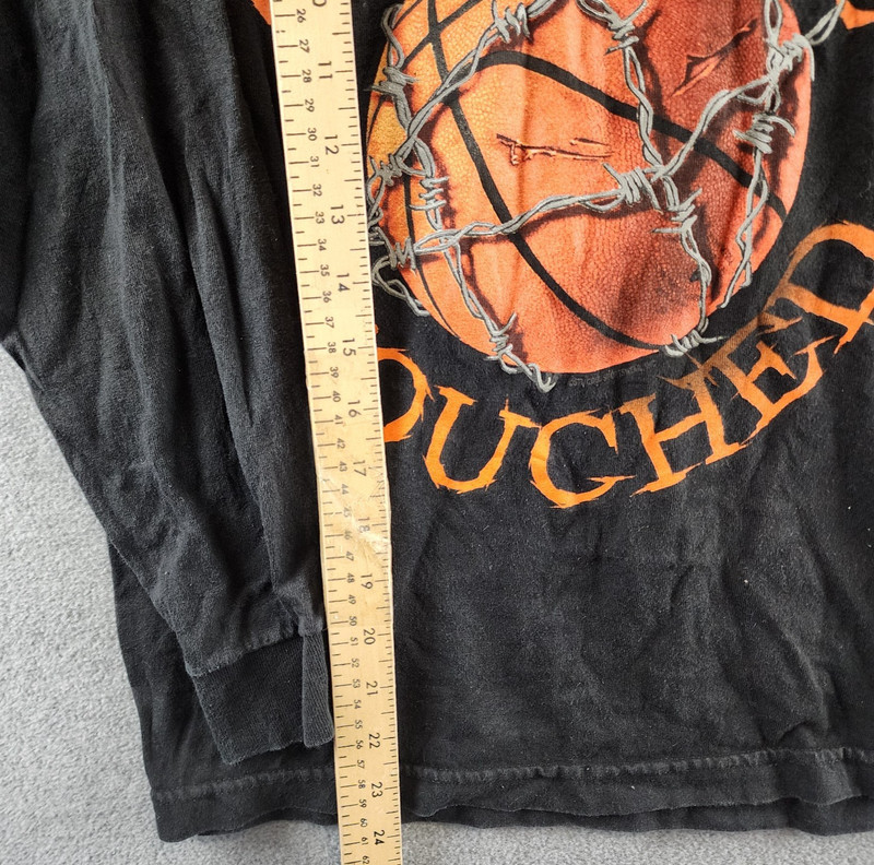 AAA Youth Basketball Graphic Shirt Men's L Black Round Neck Long Sleeve Pullover gallery