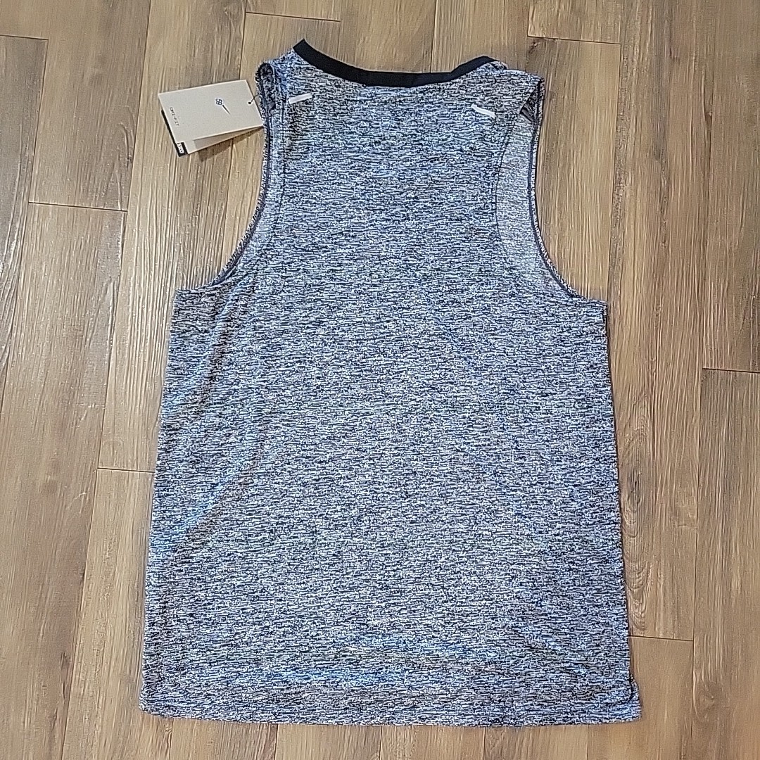 Men Small Gray Nike Dri-Fit Running CZ9179 Move To Zero Reflective Tank Top New gallery