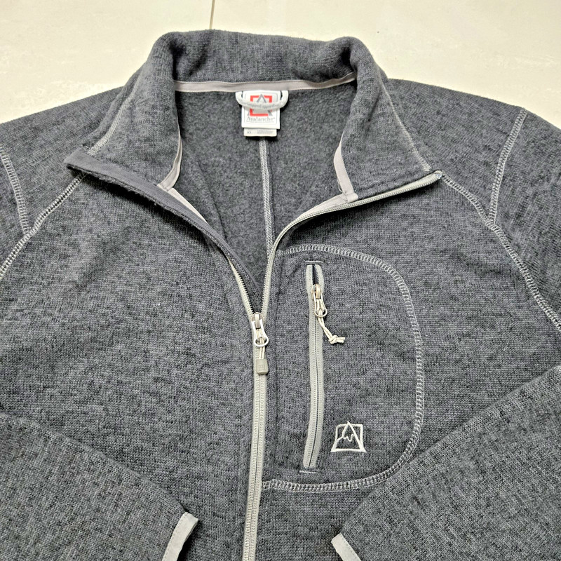 Avalanche Pullover Men’s XL Gray 1/4 Zip Performance Fleece Jacket gallery
