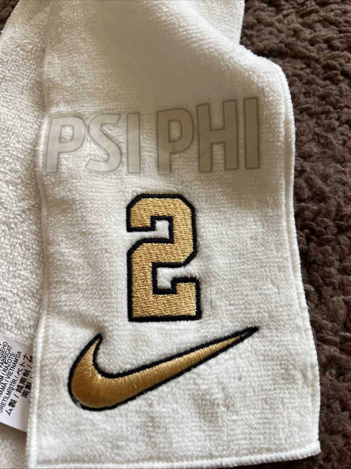 Nike Vapor Streamer Football Towel “Psi Phi 2” Team Issue PE gallery