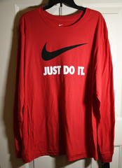 NWT Nike “Just Do It” Swoosh Logo Men’s Large University Red T-shirt FD6652 L/S