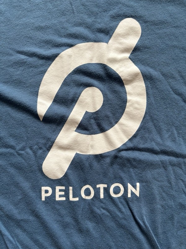 Peloton Essential Performance Blue Short Sleeve T-Shirt Size Medium gallery