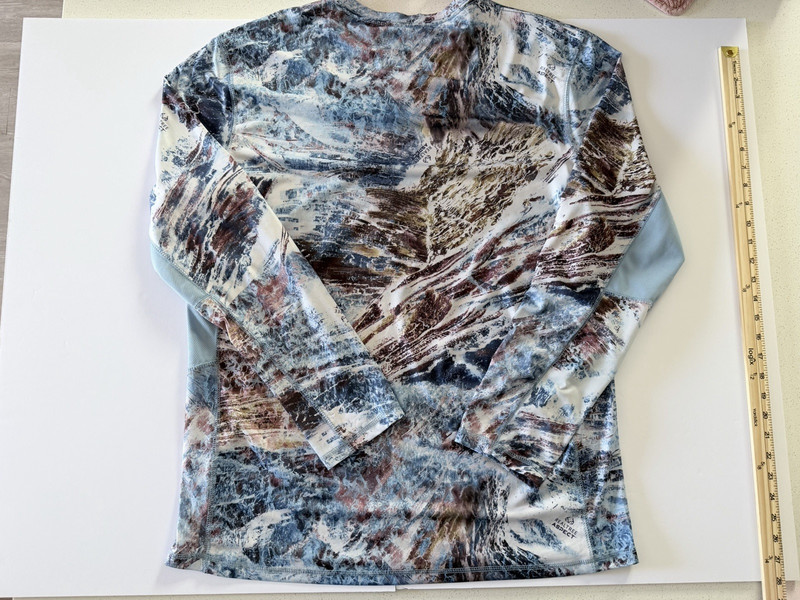 Realtree Fishing Aspect LongSleeve Shirt Camo Blue Mens Size XL White Brown Blue gallery