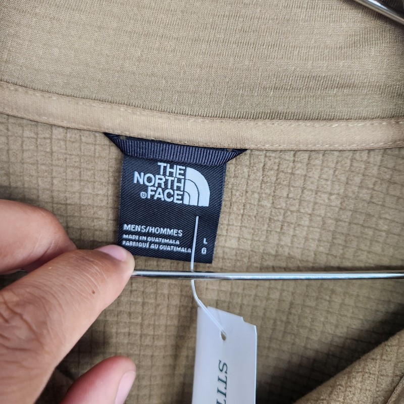 The North Face Men’s Cedar Trail Grid Fleece 1/4 Zip Forest Olive Large gallery